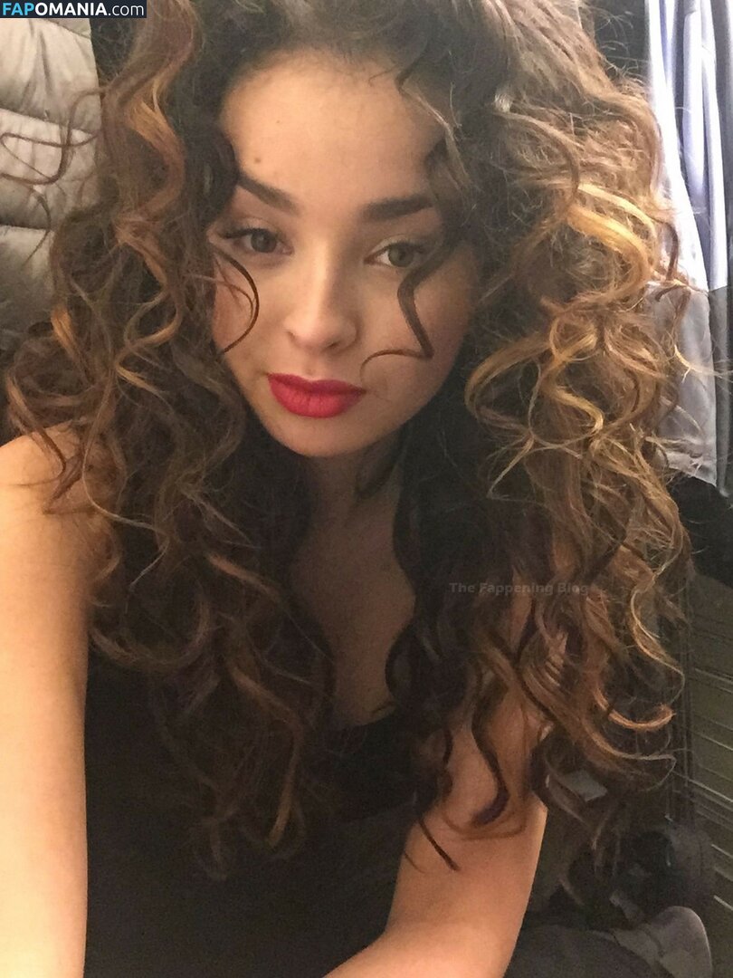 Ella Eyre Nudo Foto trapelata #9