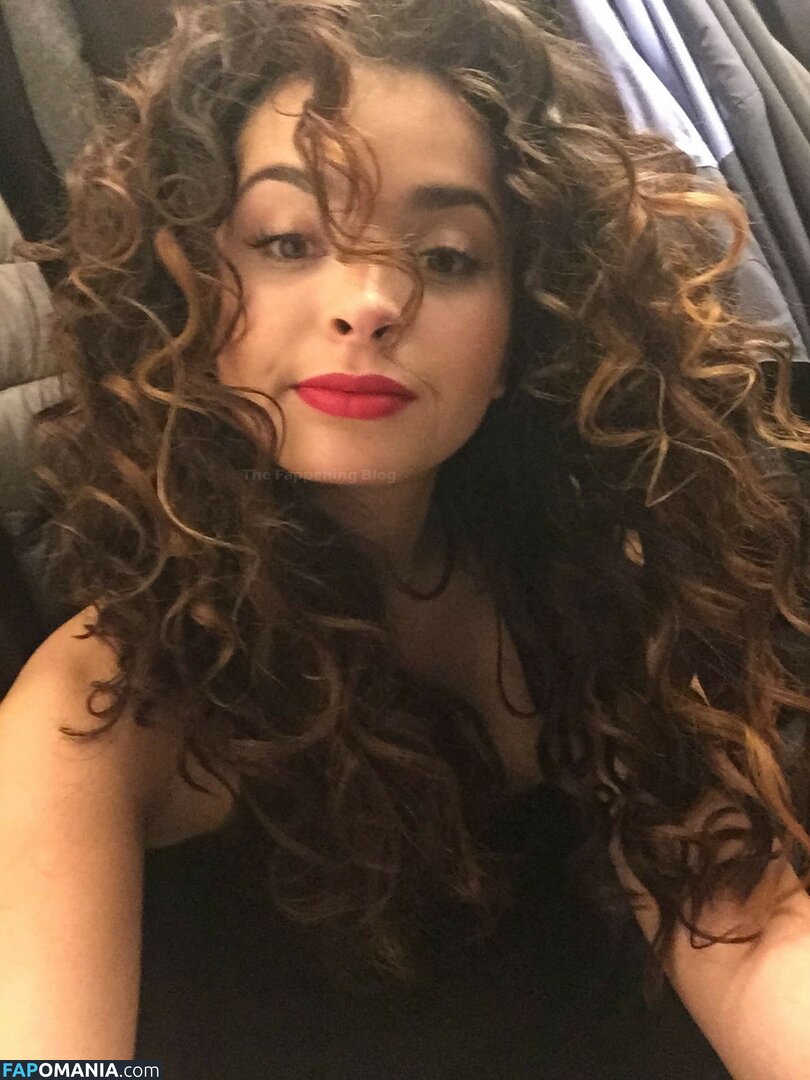 Ella Eyre Nudo Foto trapelata #12
