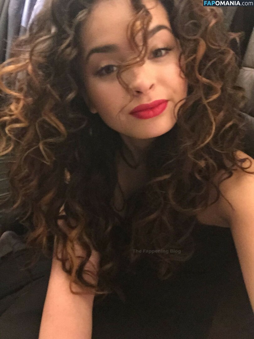 Ella Eyre Nudo Foto trapelata #14