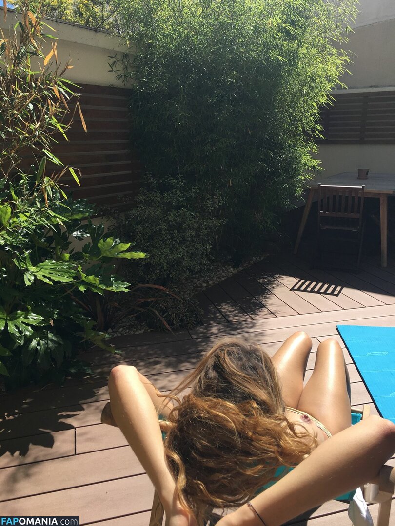 Elodie Fontan Nudo Foto trapelata #7