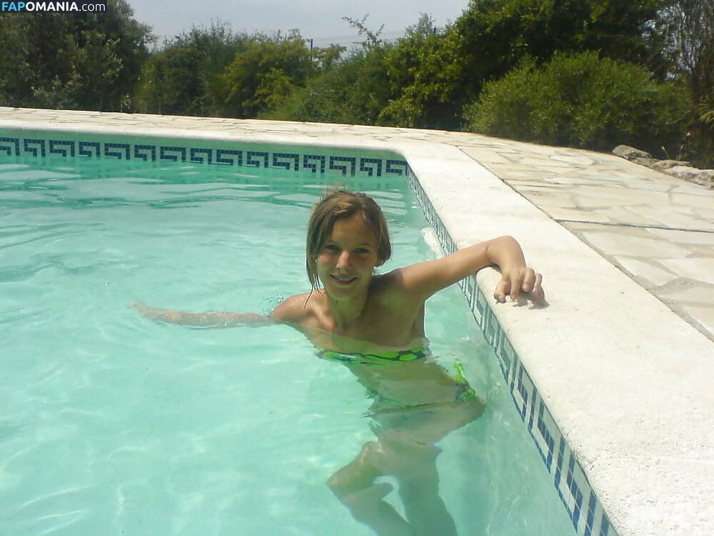 Elodie Varlet Nudo Foto trapelata #1