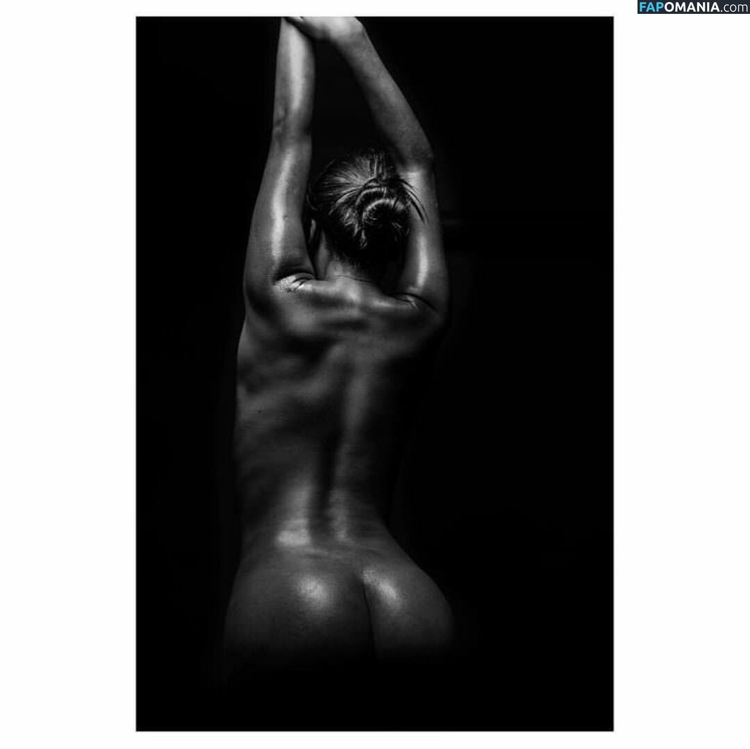 Elsie Hewitt Nudo Foto trapelata #184