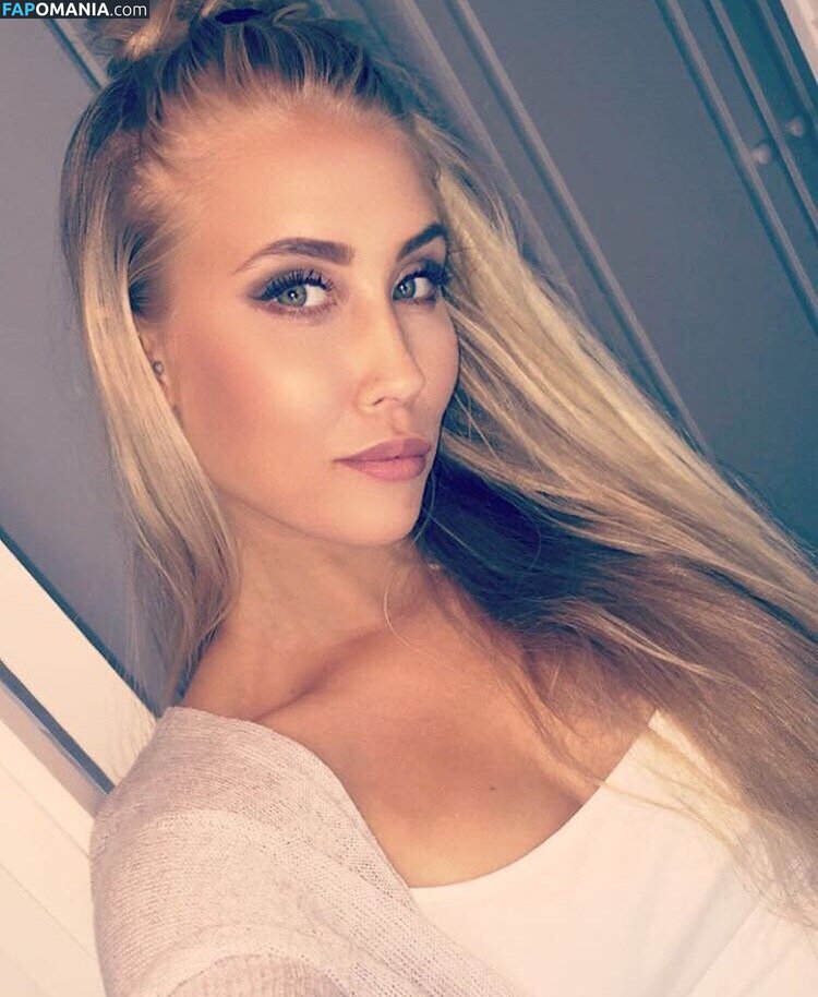 Emma Hernan Nudo Foto trapelata #281