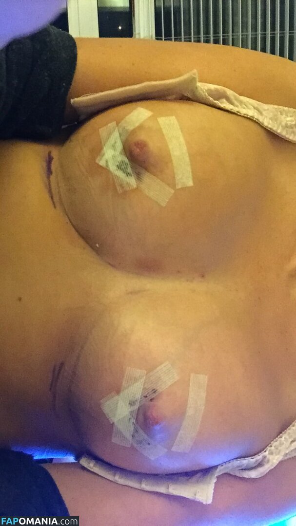 Emma Hernan Nudo Foto trapelata #614