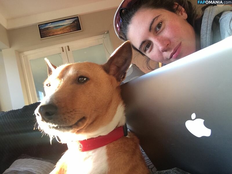 Emma Trott Nudo Foto trapelata #6