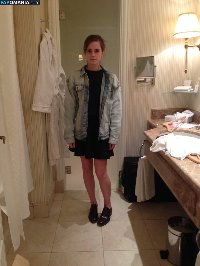 Emma Watson Nudo Foto trapelata #111