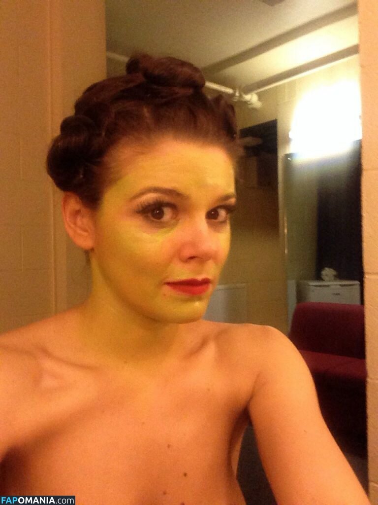 Faye Brookes Nudo Foto trapelata #30