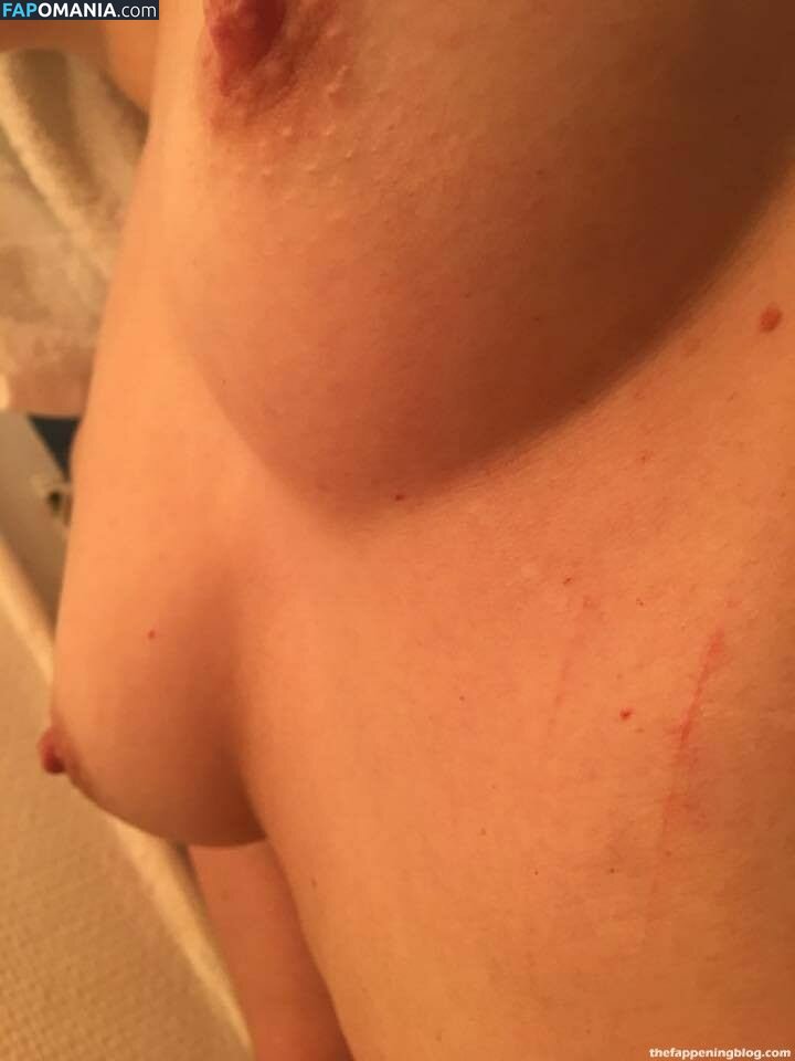 Fleur Geffrier Nudo Foto trapelata #46