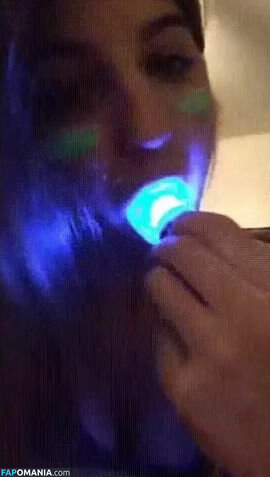 FrivolousFox Nudo Foto trapelata #5