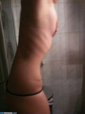 Guro Pettersen Nudo Foto trapelata #4