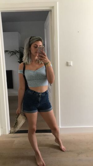 Hannah Schewel