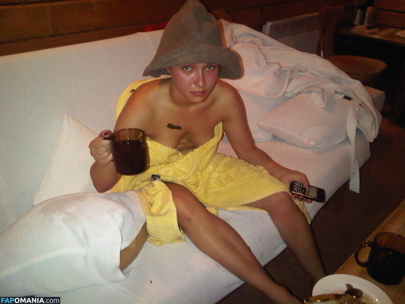 Hayden Panettiere Nudo Foto trapelata #51