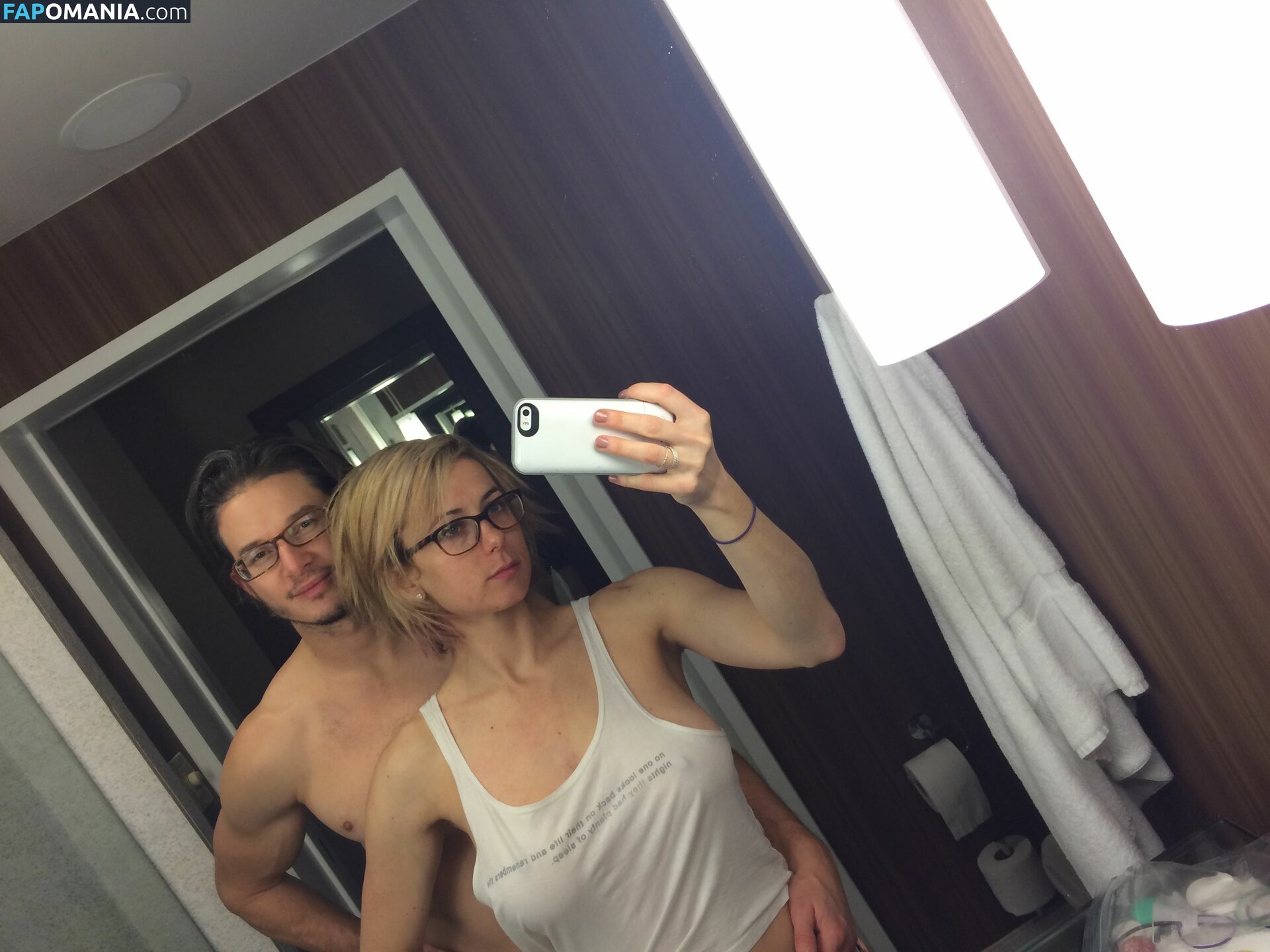 Iliza Shlesinger Nudo Foto trapelata #28