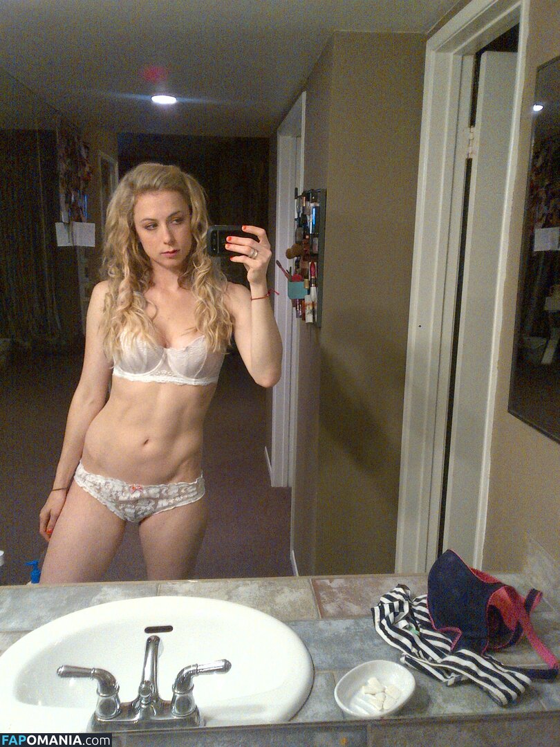 Iliza Shlesinger Nudo Foto trapelata #60