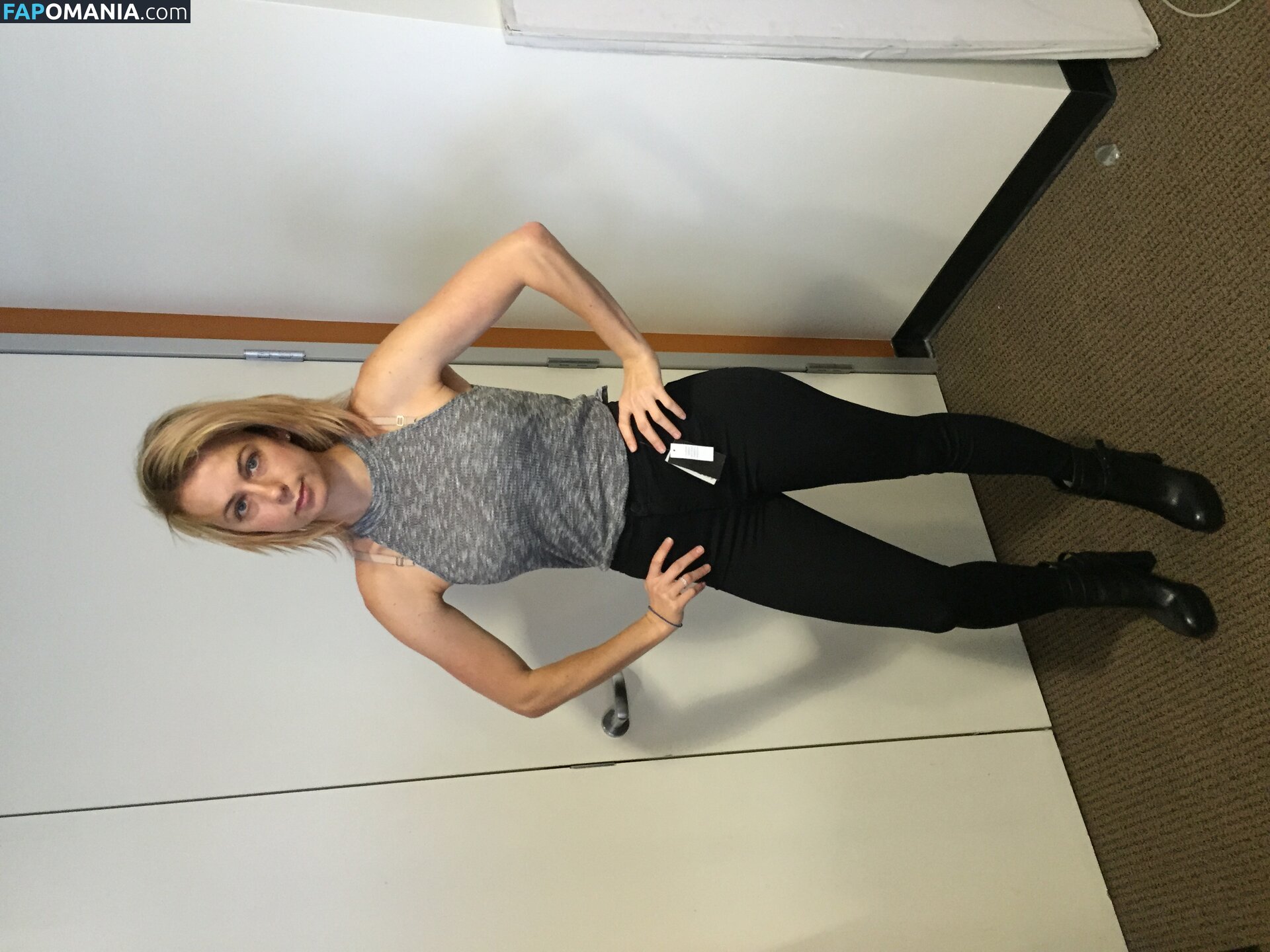 Iliza Shlesinger Nudo Foto trapelata #144