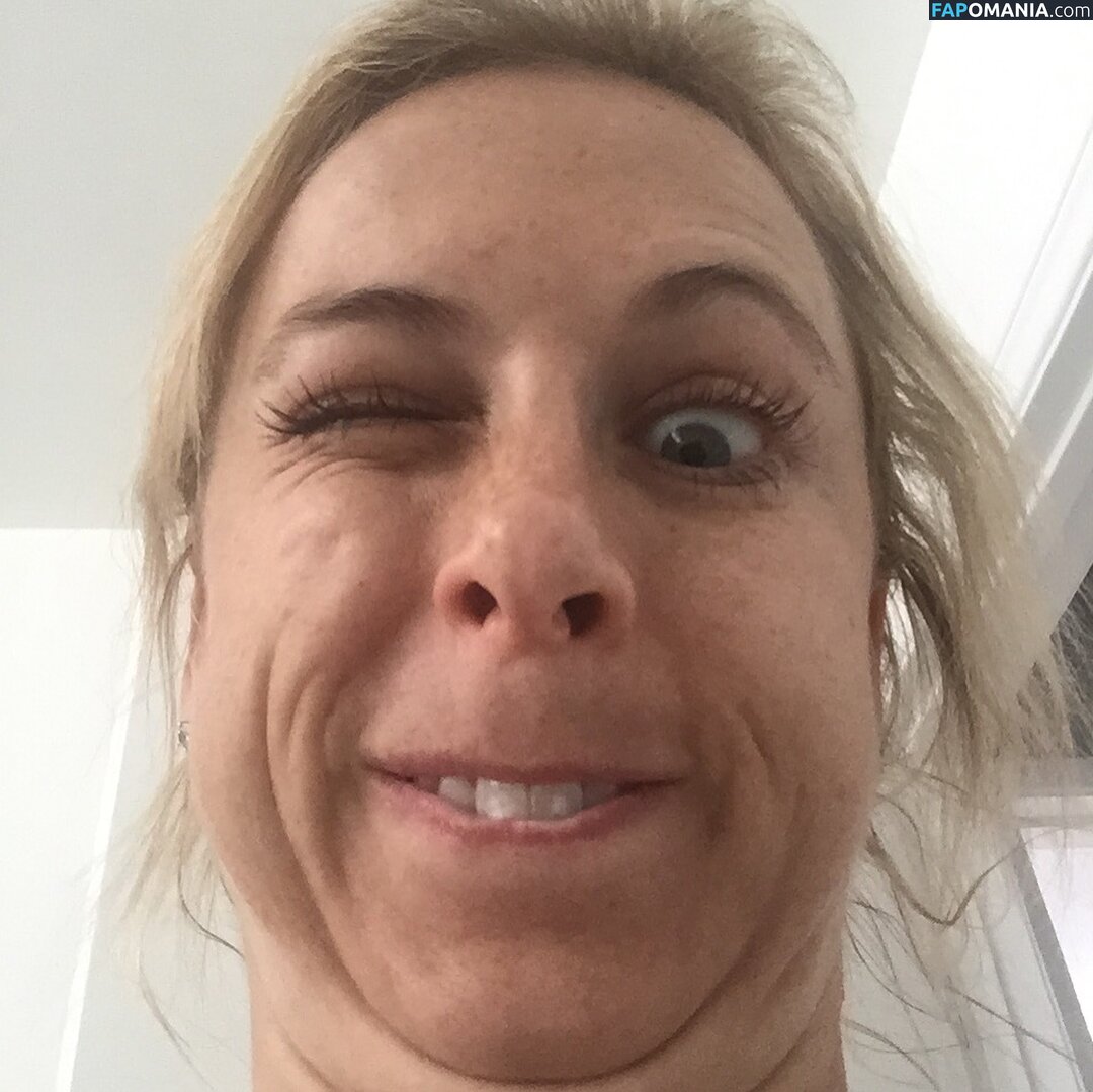 Iliza Shlesinger Nudo Foto trapelata #178