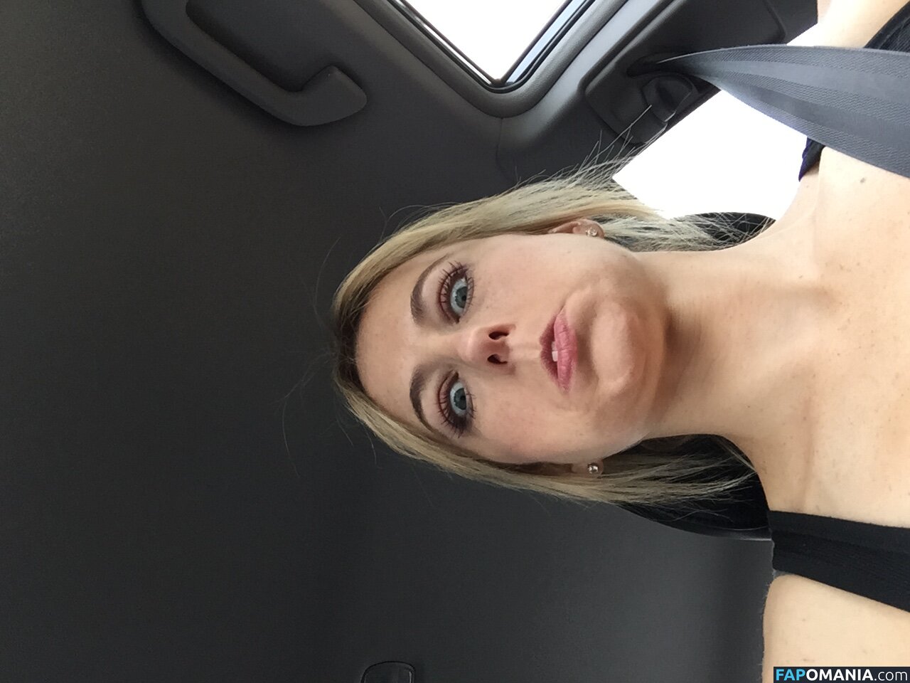 Iliza Shlesinger Nudo Foto trapelata #185