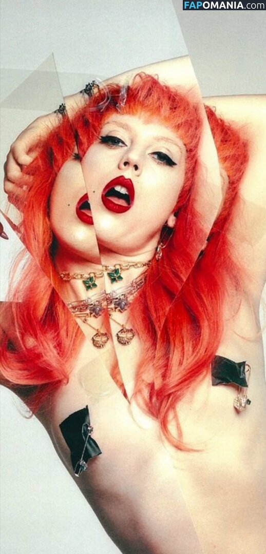 Izzy Phillips Nudo Foto trapelata #5