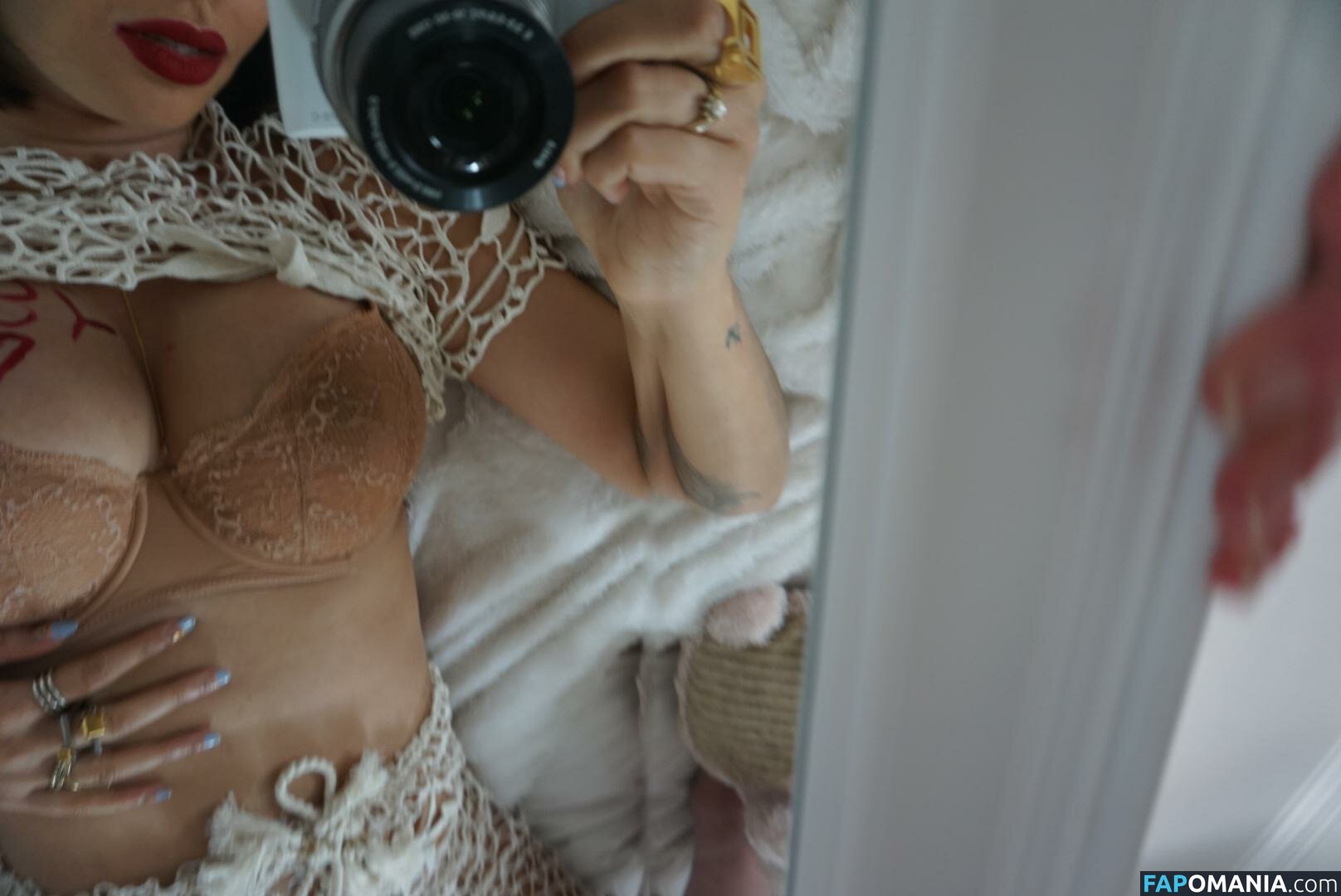 Jackie Cruz Nudo Foto trapelata #6
