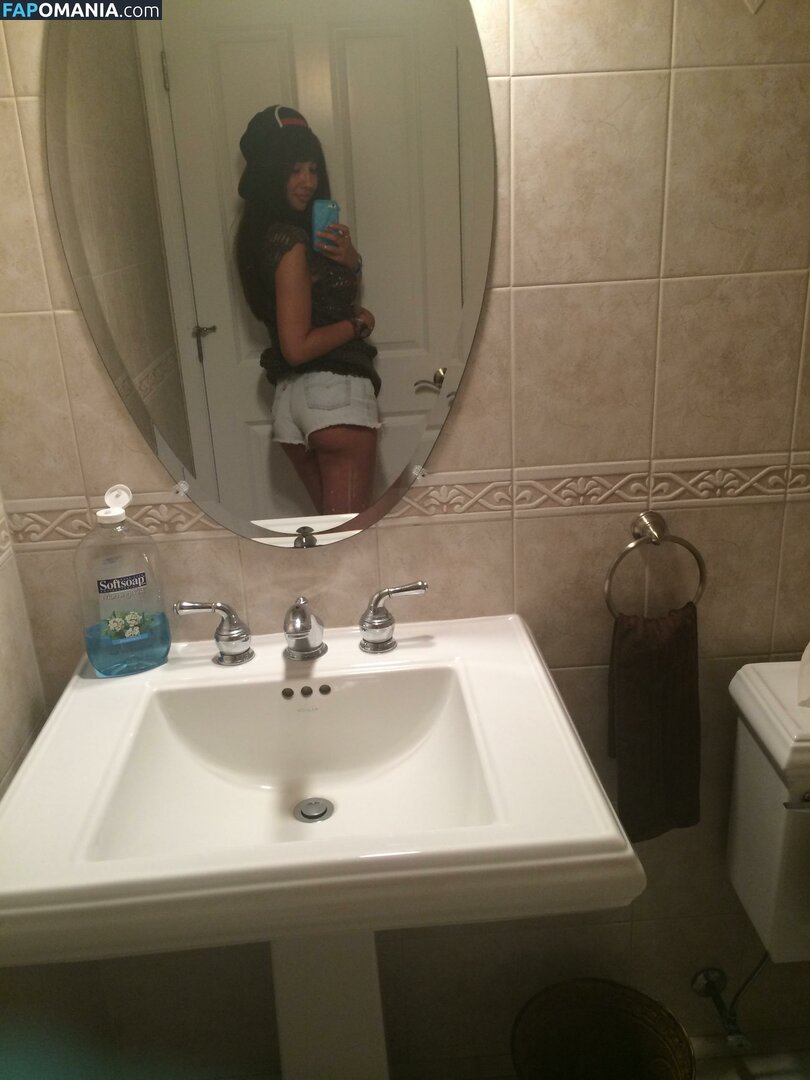 Jackie Cruz Nudo Foto trapelata #15