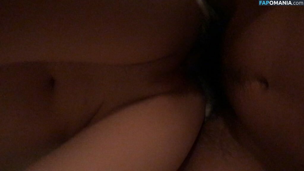 Janella Ooi Nudo Foto trapelata #53