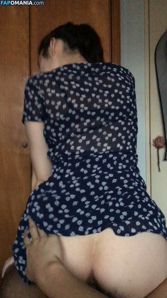 Janella Ooi Nudo Foto trapelata #119