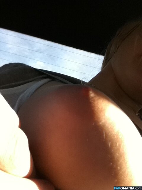 Jennifer Lawrence Nudo Foto trapelata #25