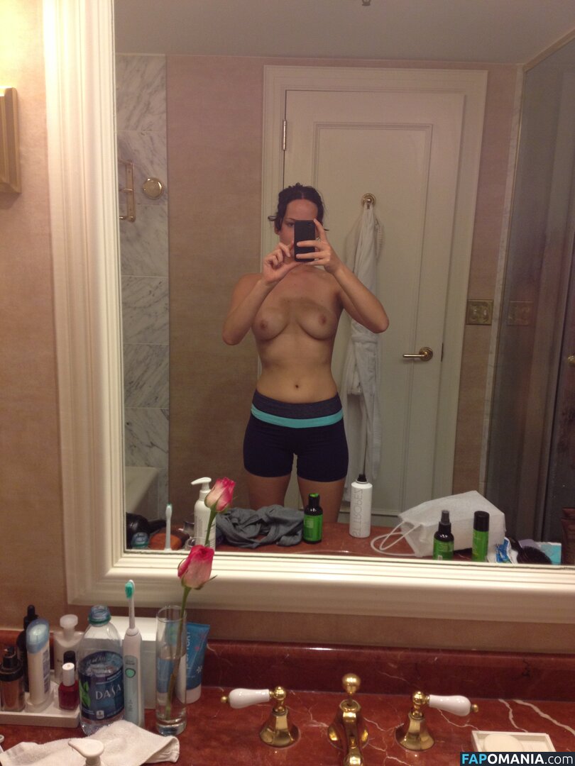 Jennifer Lawrence Nudo Foto trapelata #108