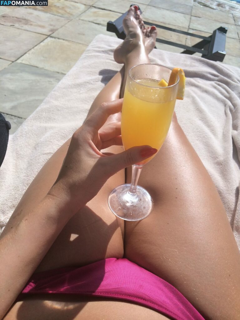 Jennifer Metcalfe Nudo Foto trapelata #11