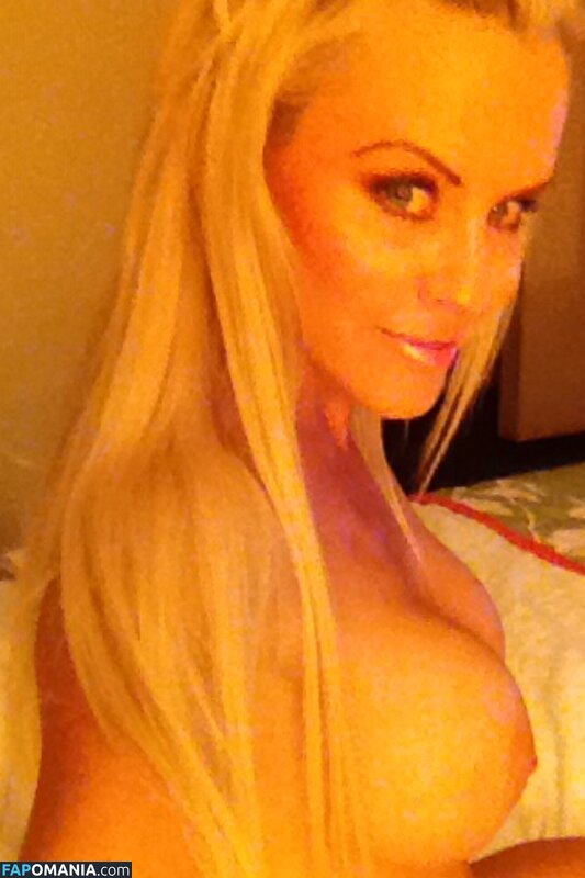 Jenny McCarthy Nudo Foto trapelata #7