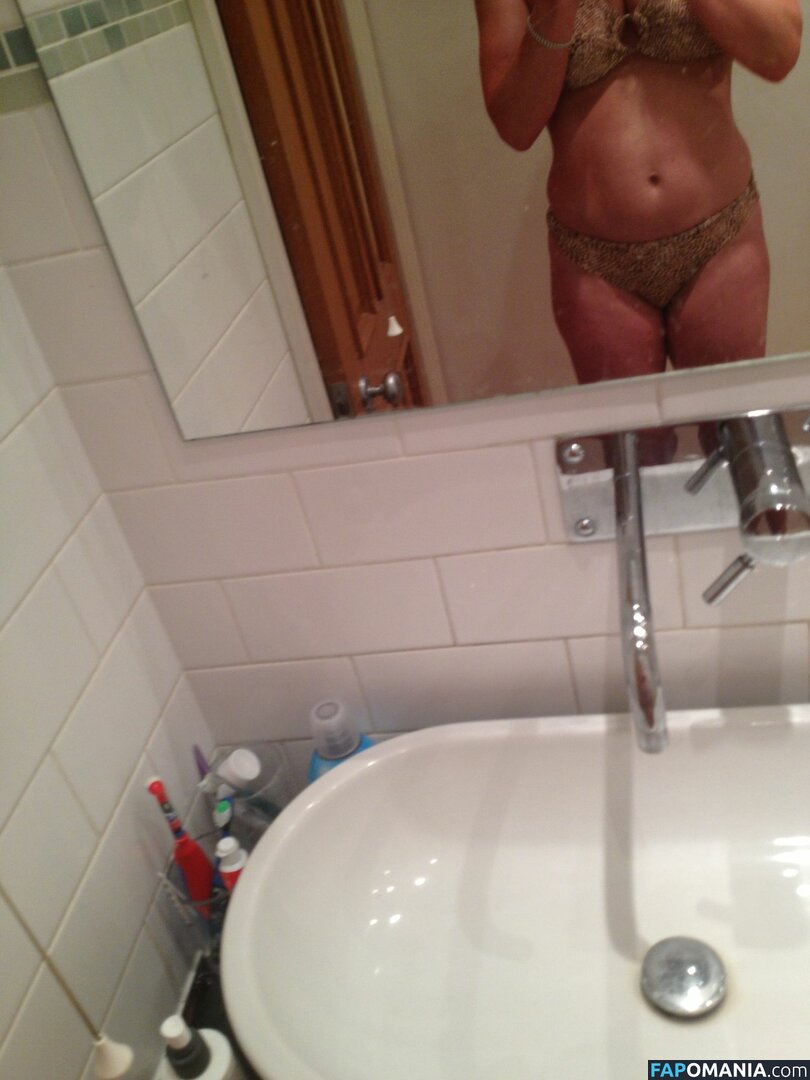 Jill Halfpenny Nudo Foto trapelata #16