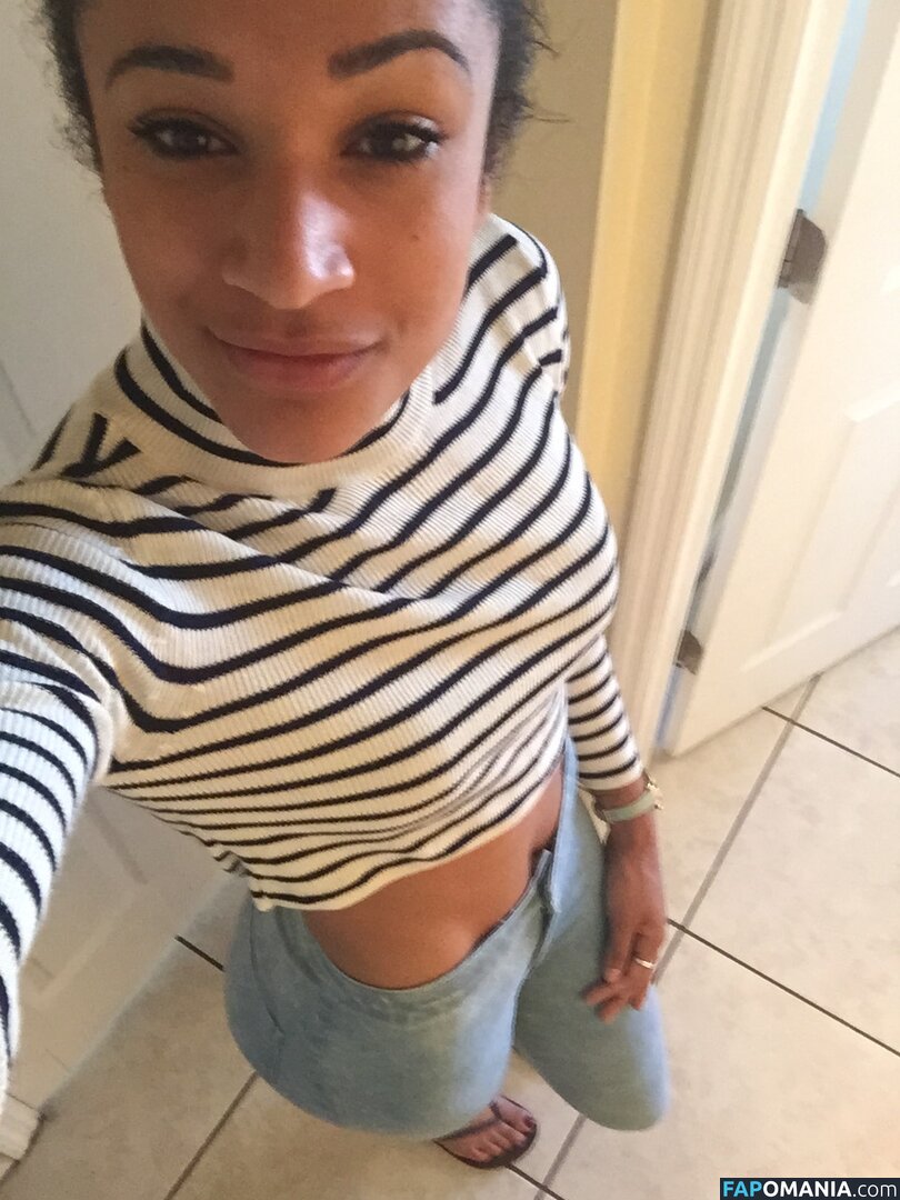 Jodie Williams Nudo Foto trapelata #33