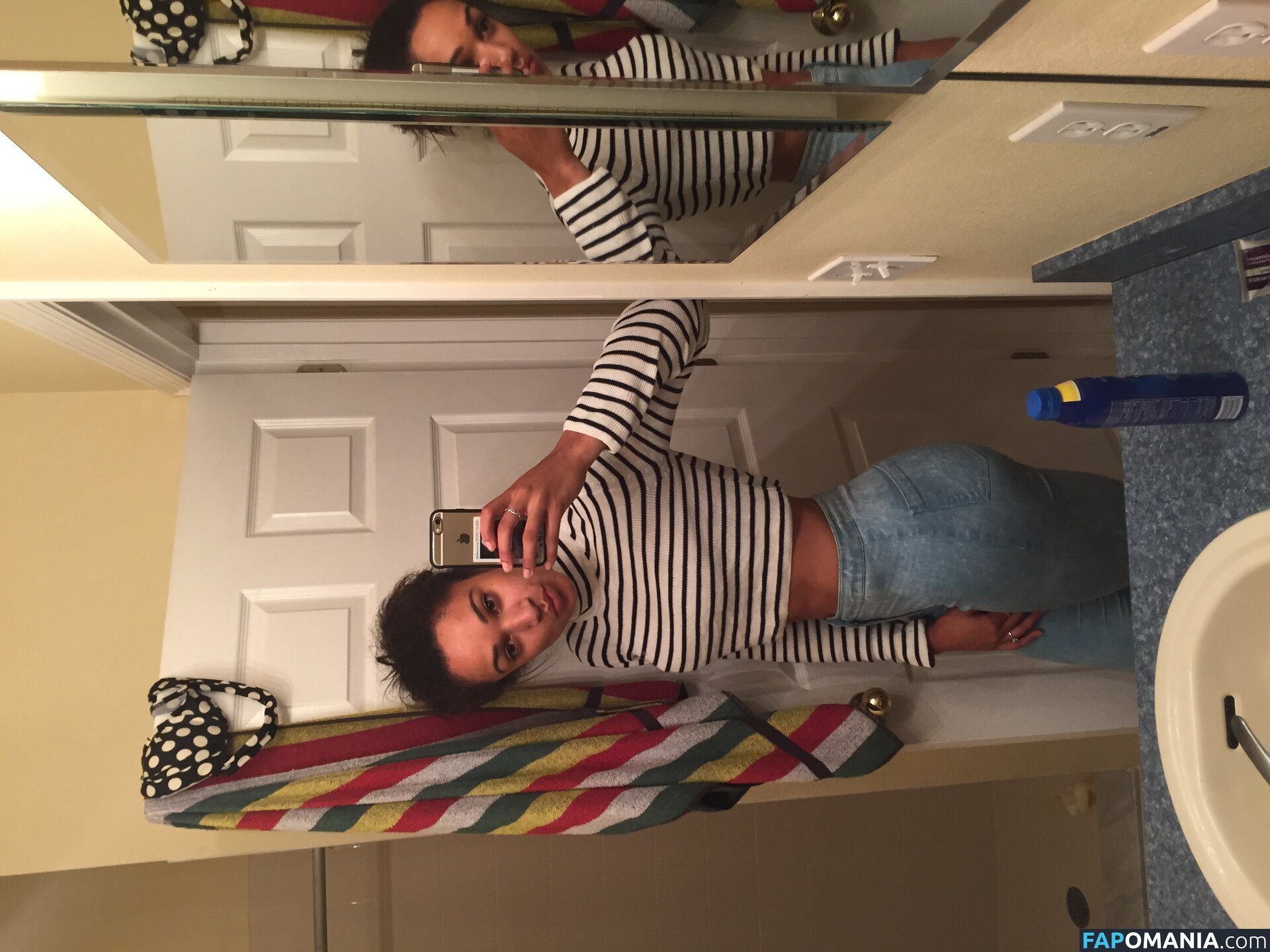 Jodie Williams Nudo Foto trapelata #39