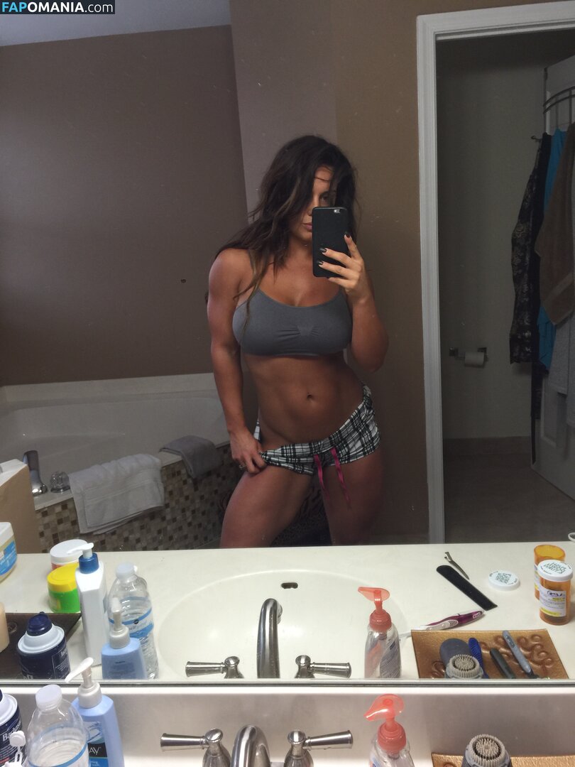 Kaitlyn WWE Nudo Foto trapelata #63