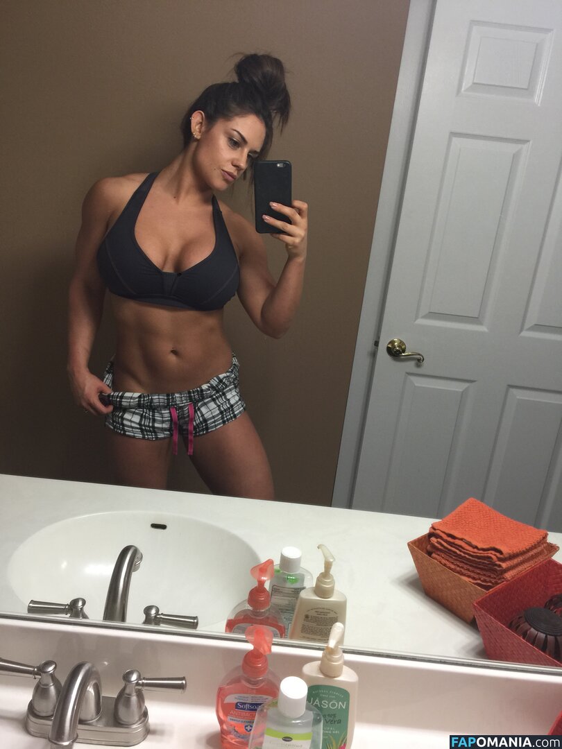 Kaitlyn WWE Nudo Foto trapelata #143