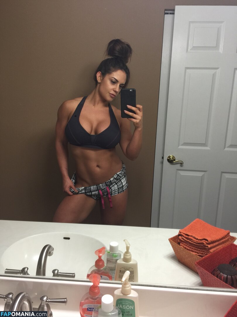 Kaitlyn WWE Nudo Foto trapelata #154