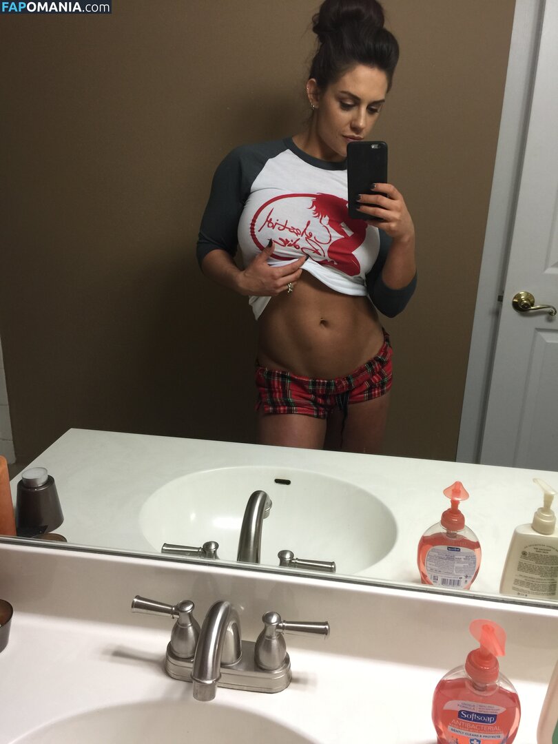 Kaitlyn WWE Nudo Foto trapelata #164