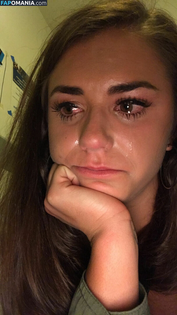 Kassidy Cook Nudo Foto trapelata #18