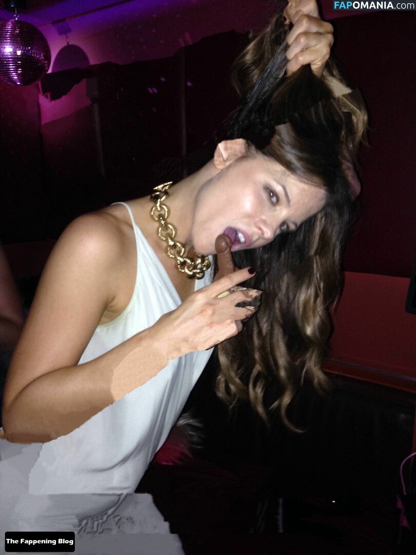 Kate Beckinsale Nudo Foto trapelata #1