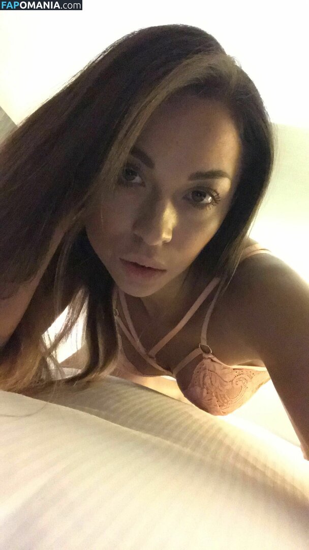 Katya Jones Nudo Foto trapelata #10