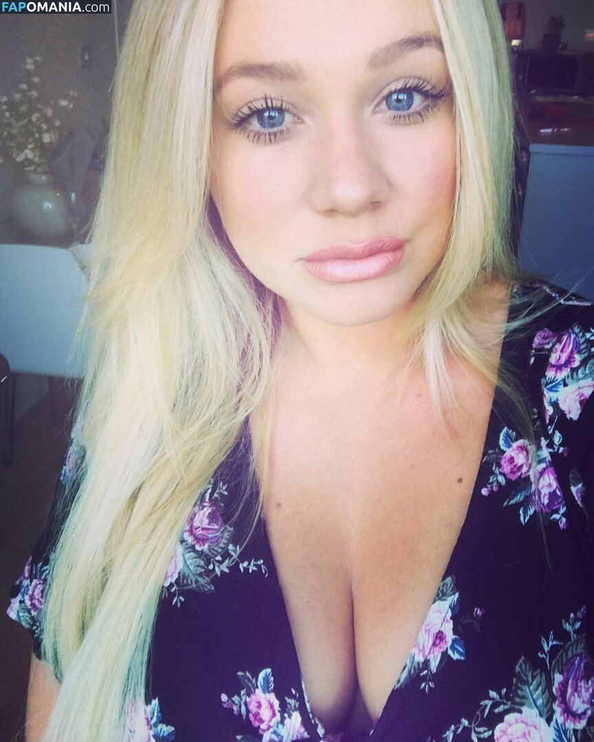 Kirsty Leigh Porter Nudo Foto trapelata #6