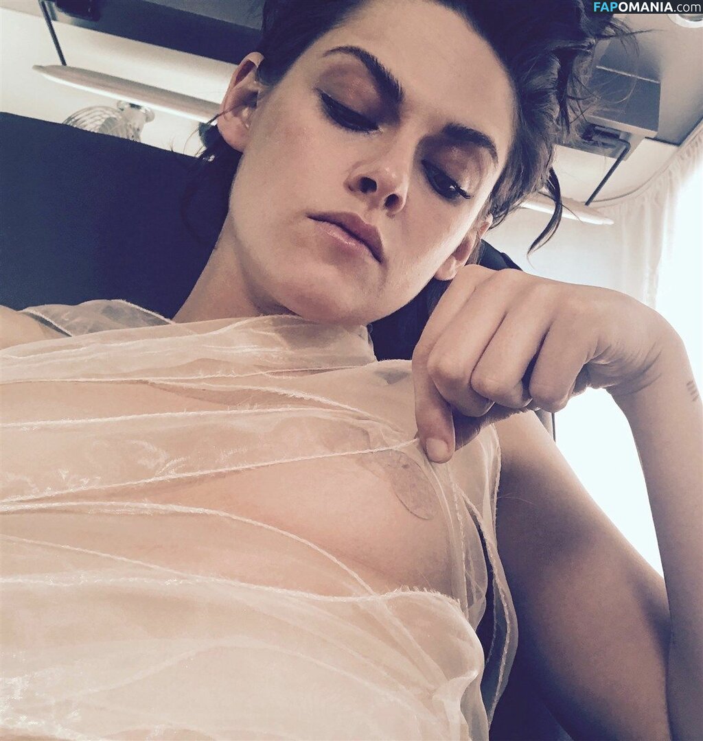 Kristen Stewart Nudo Foto trapelata #56
