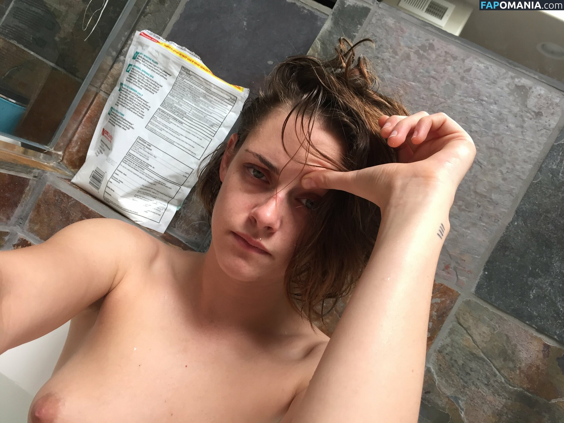 Kristen Stewart Nudo Foto trapelata #66
