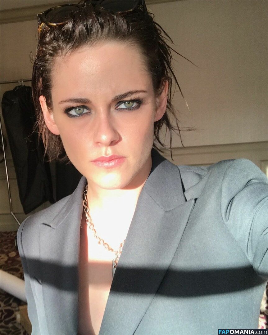 Kristen Stewart Nudo Foto trapelata #76