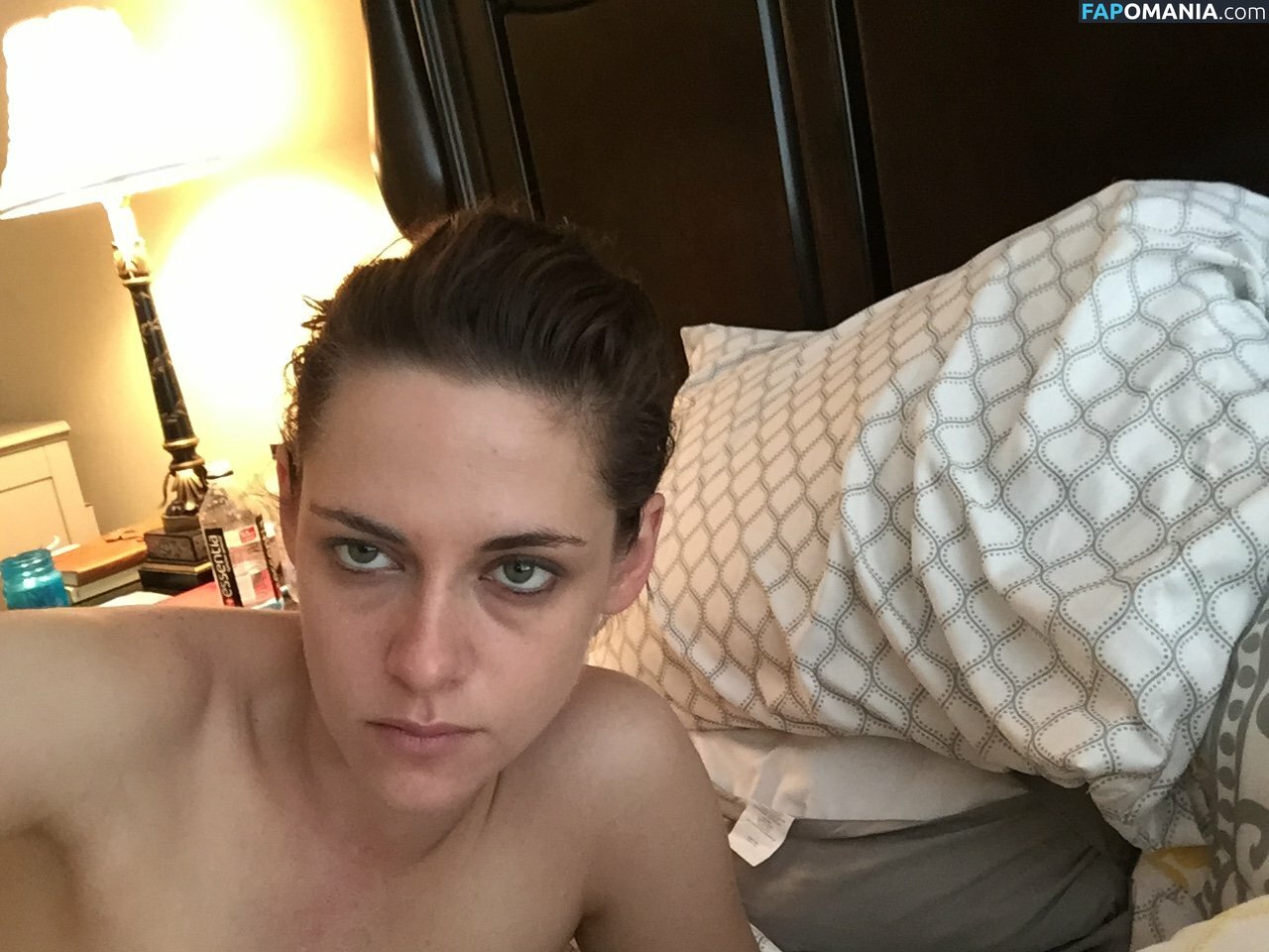 Kristen Stewart Nudo Foto trapelata #222