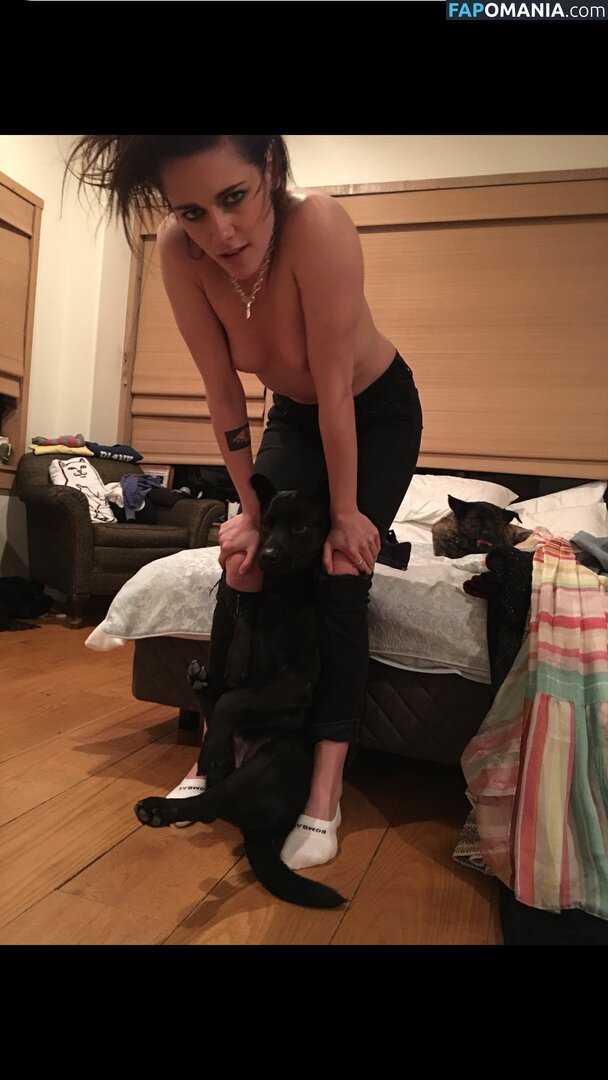 Kristen Stewart Nudo Foto trapelata #289