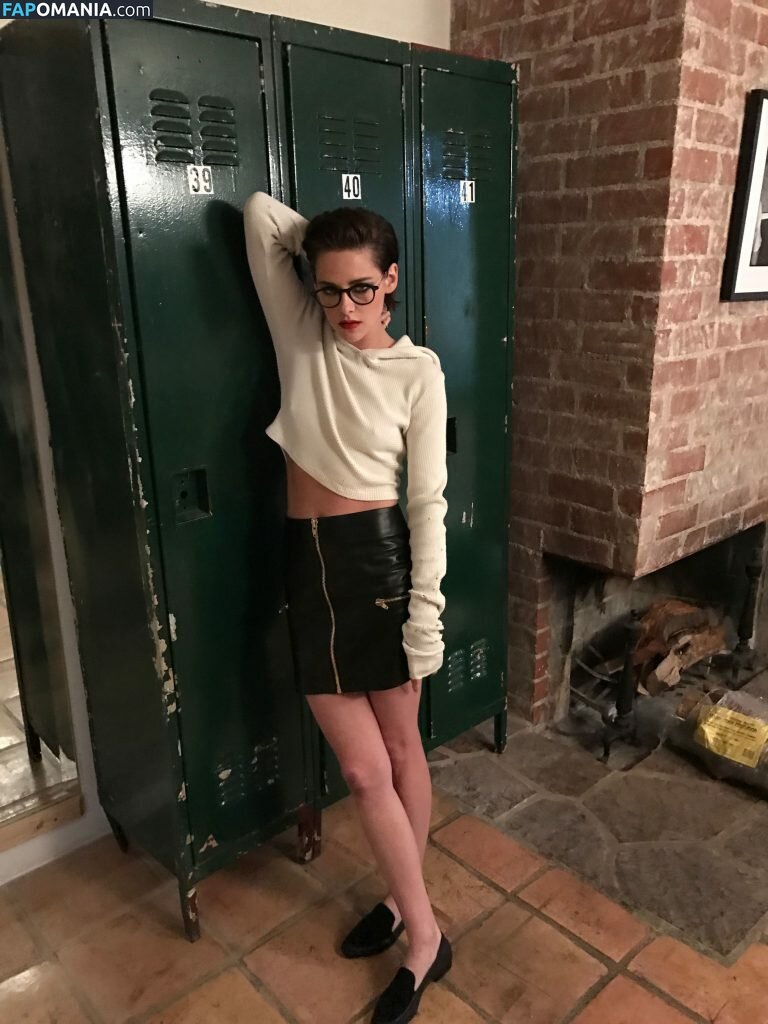 Kristen Stewart Nudo Foto trapelata #329