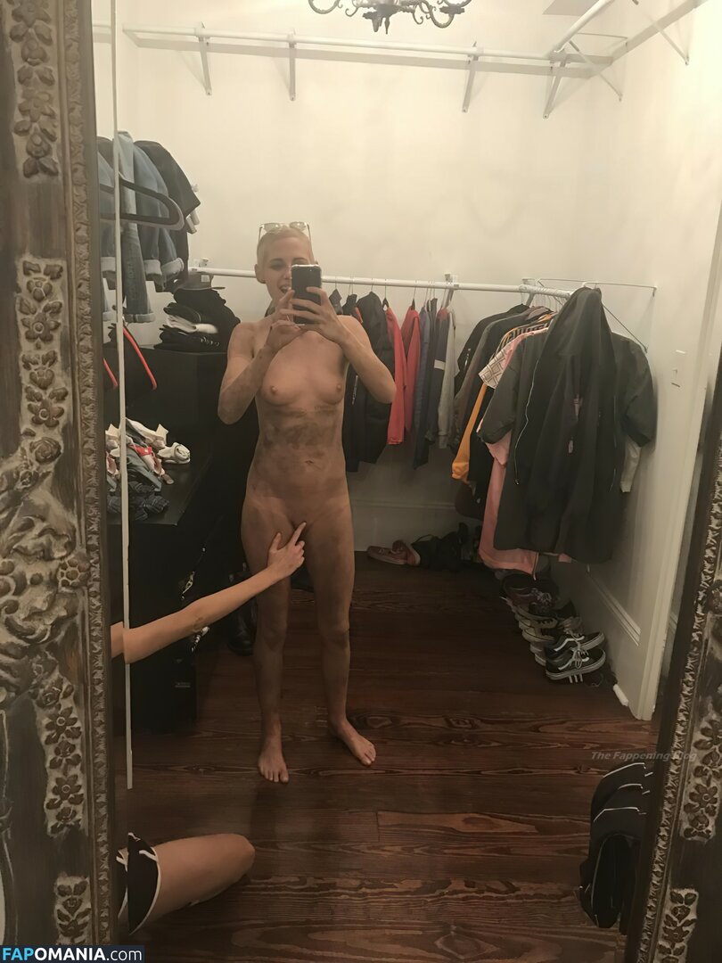 Kristen Stewart Nudo Foto trapelata #336