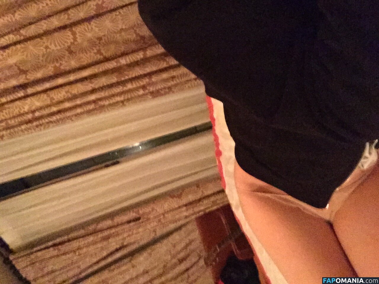 Kristen Stewart Nudo Foto trapelata #410