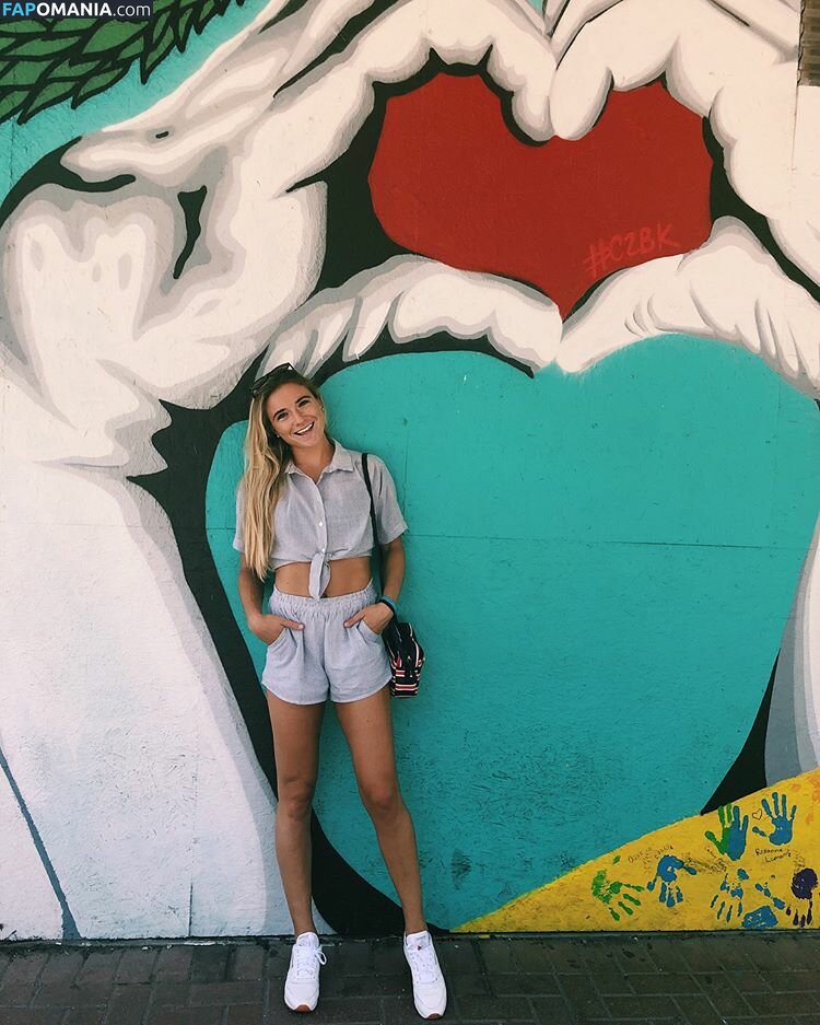 Kristie Mewis Nudo Foto trapelata #9